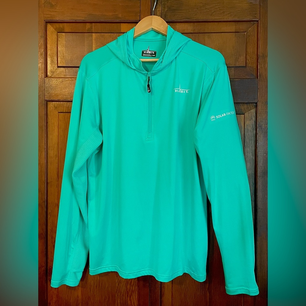 Mint green Habit rash guard NWOT